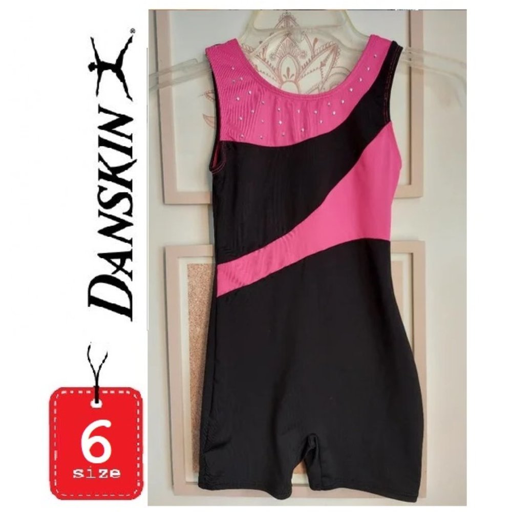 🎁 10/$25  Danskin leotard with shorts, 6/6x,